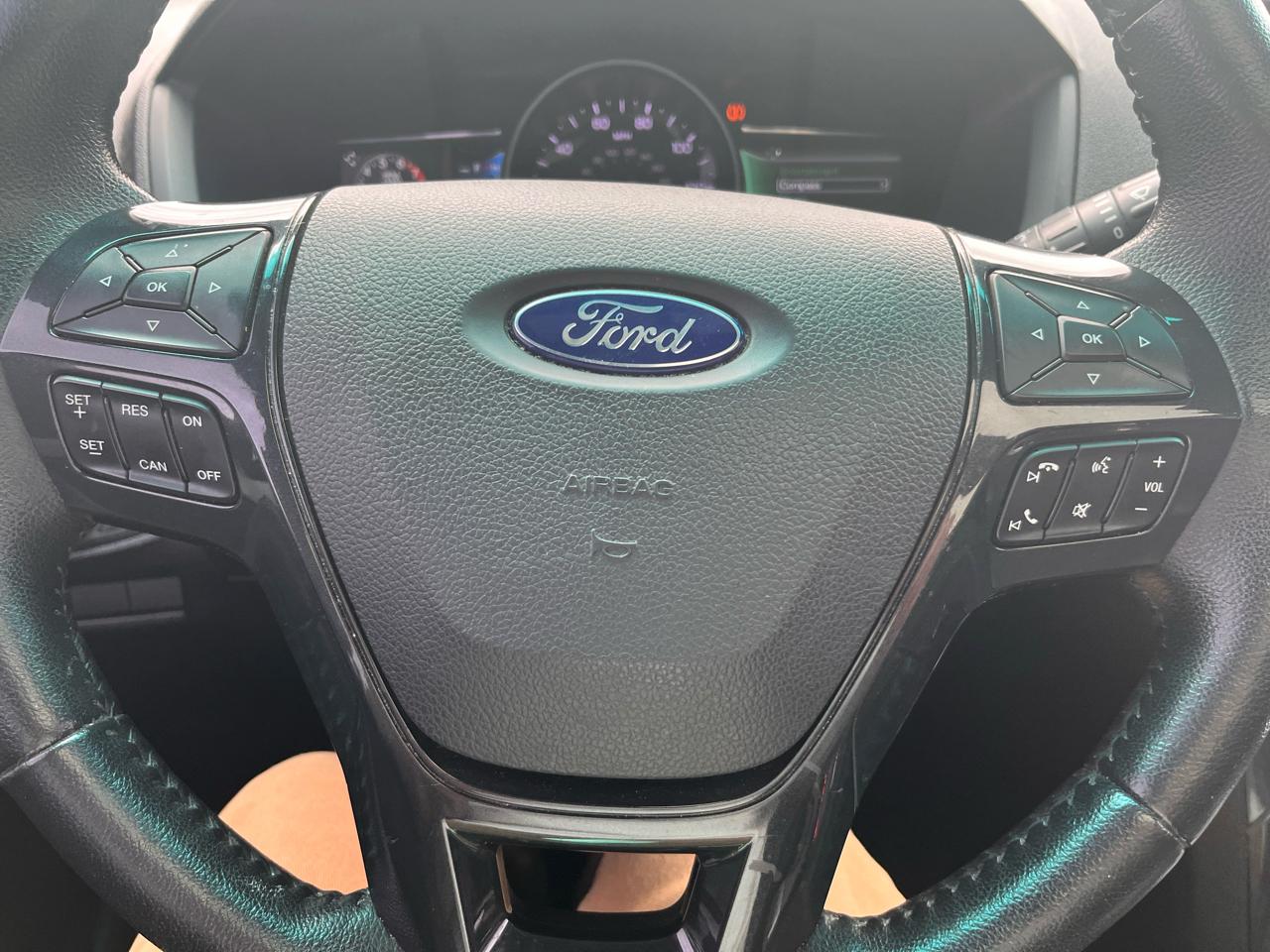 Ford Explorer XLT 4WD 2017