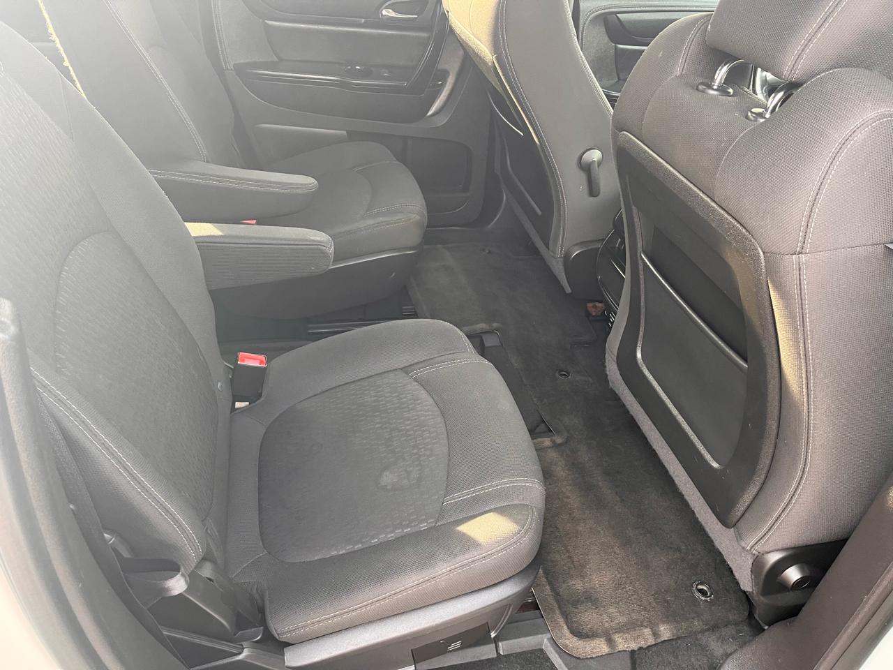 GMC Acadia SLE-1 AWD 2015