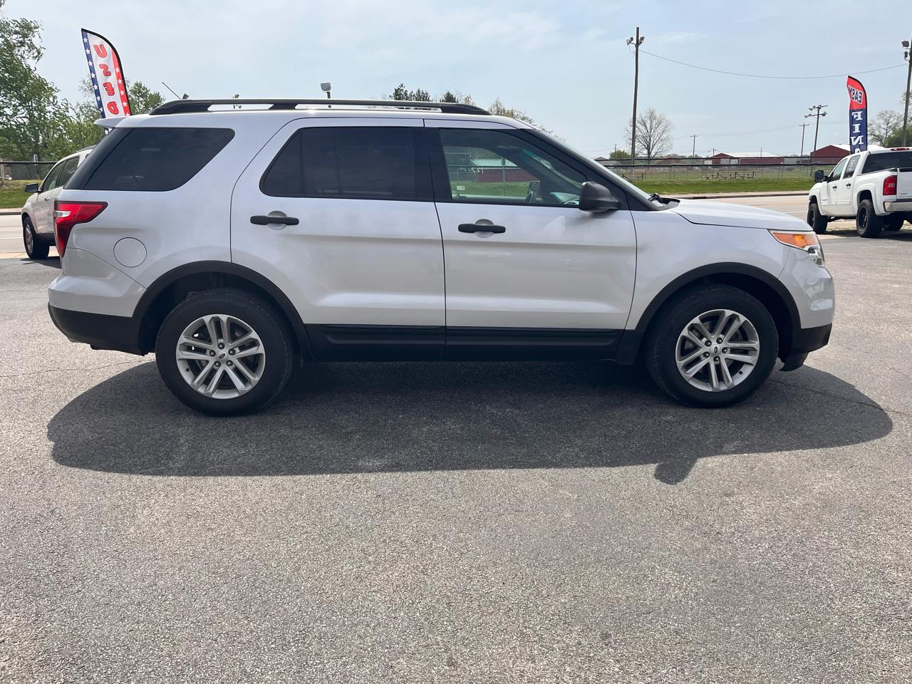 Ford Explorer Base 4WD 2015