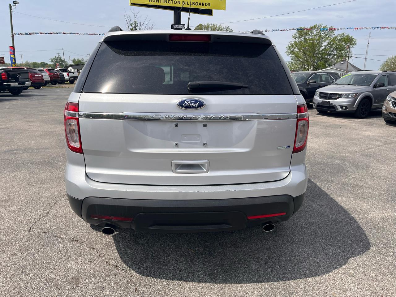 Ford Explorer Base 4WD 2015