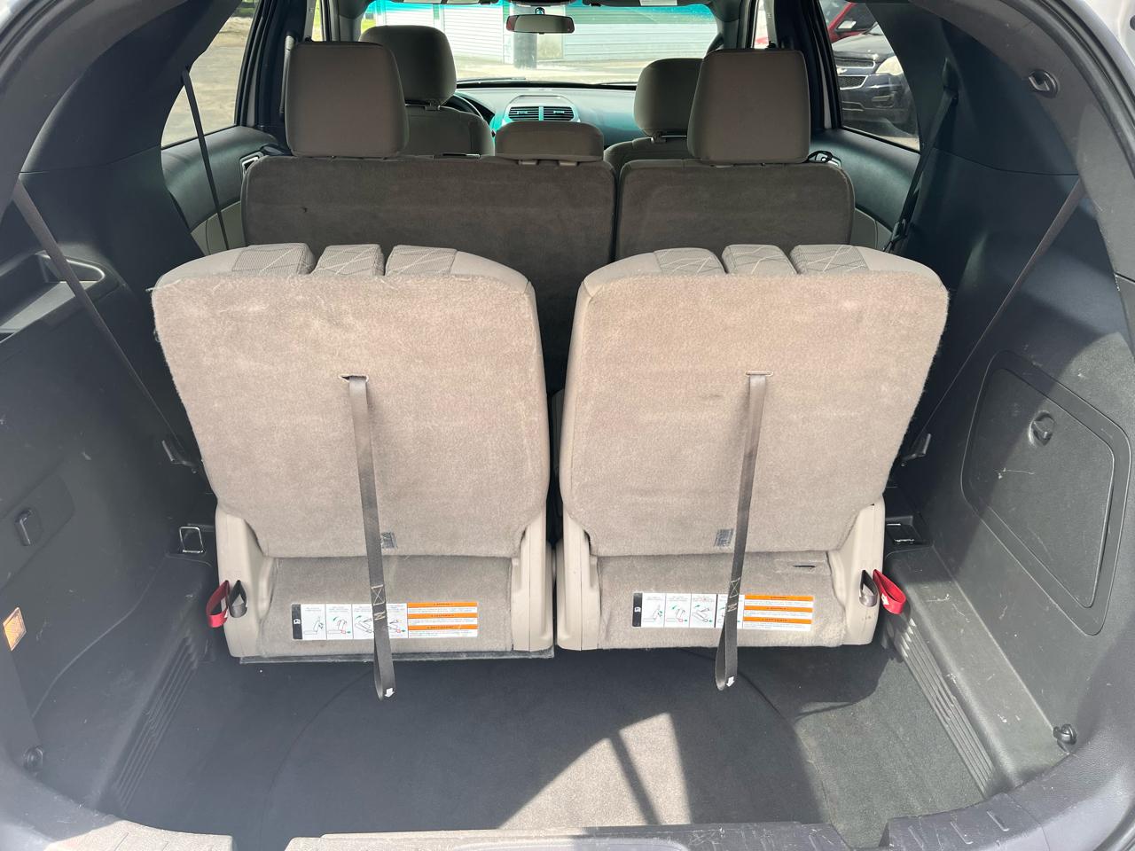 Ford Explorer Base 4WD 2015