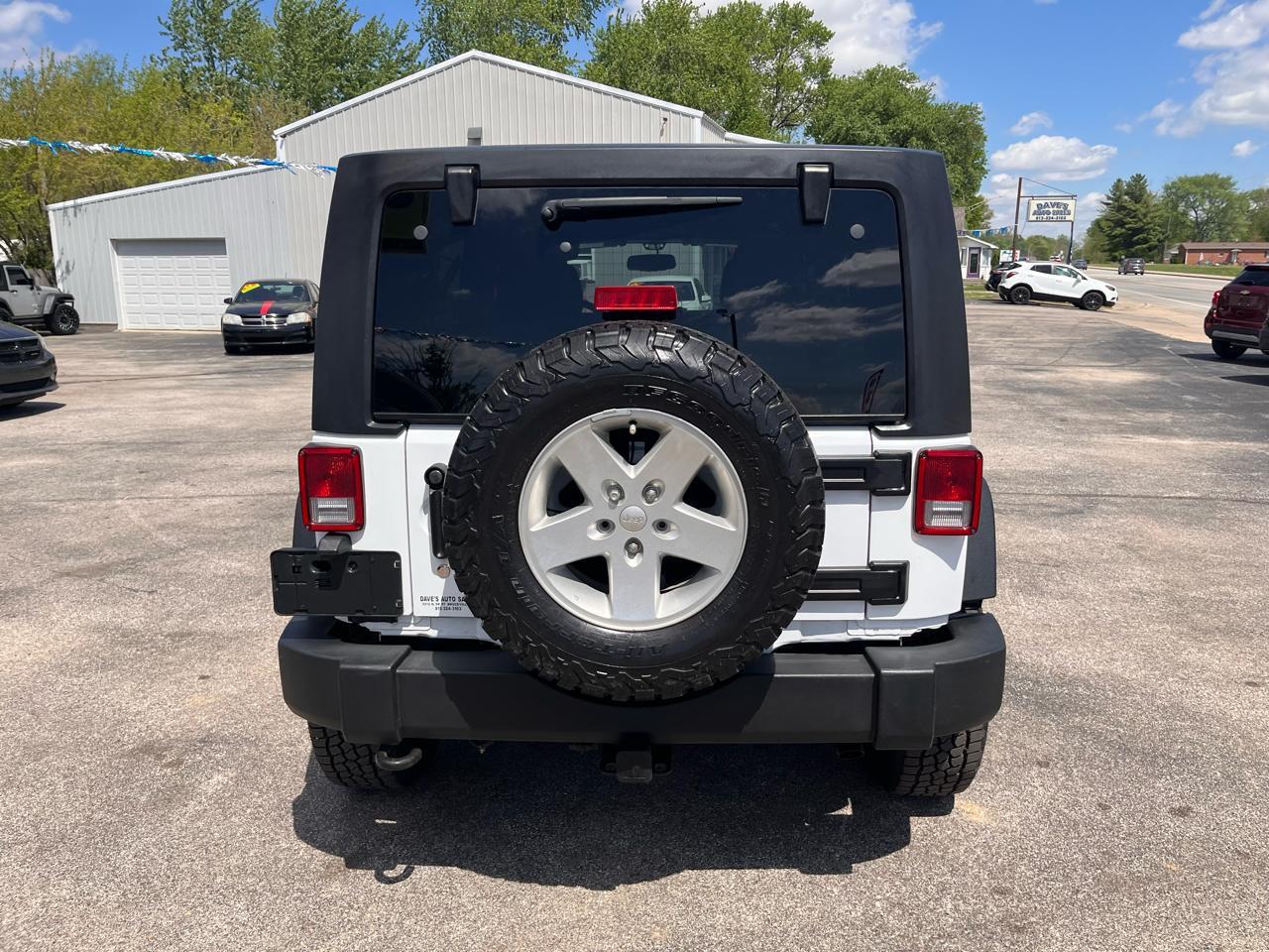 Jeep Wrangler Unlimited Sport 4WD 2017