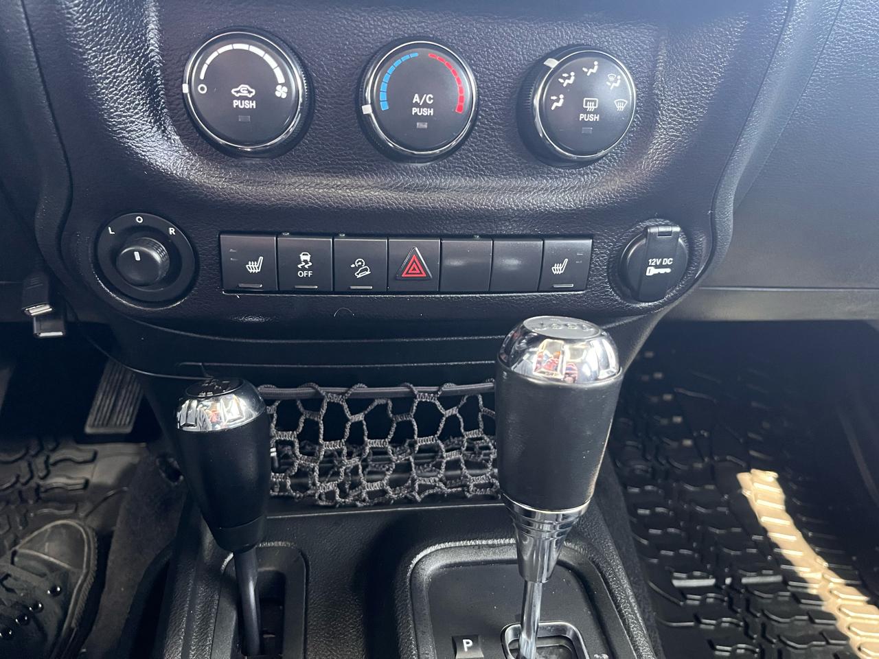 Jeep Wrangler Unlimited Sport 4WD 2017