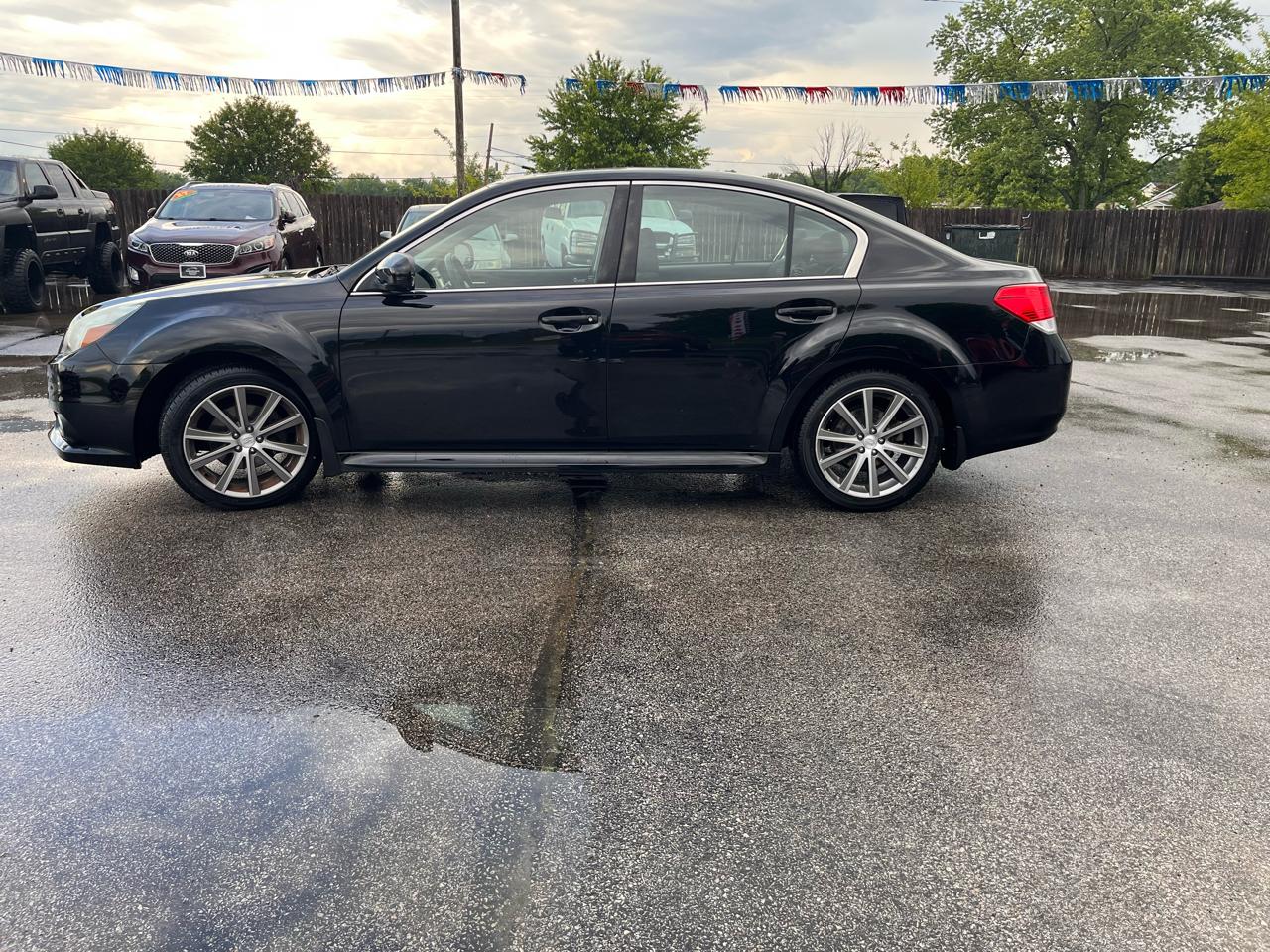Subaru Legacy 2.5i Premium 2013