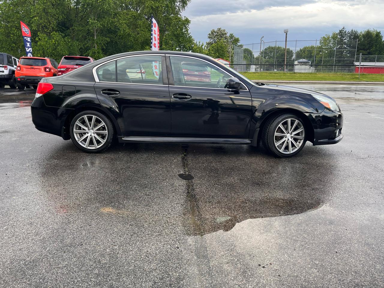 Subaru Legacy 2.5i Premium 2013