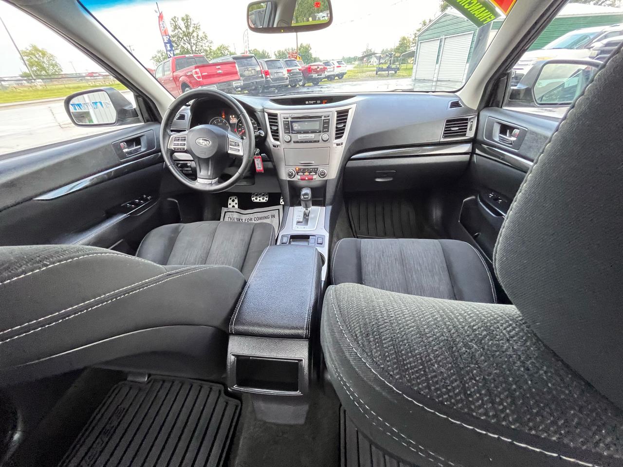 Subaru Legacy 2.5i Premium 2013
