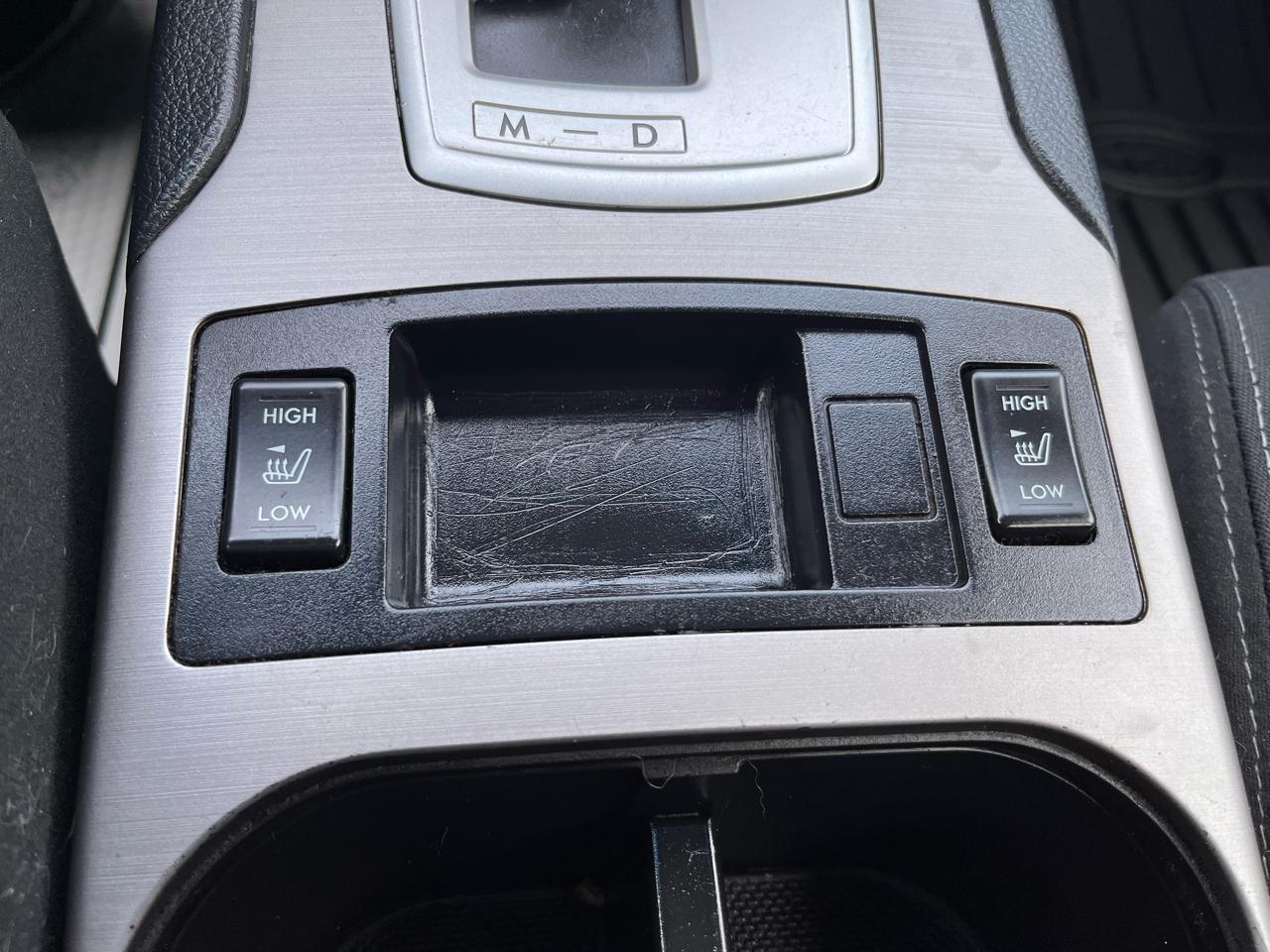 Subaru Legacy 2.5i Premium 2013