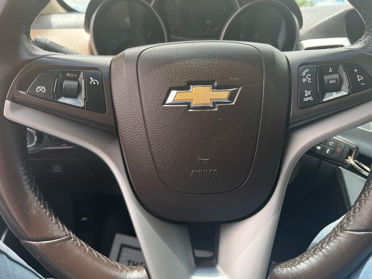 Chevrolet Cruze 2LT 2011