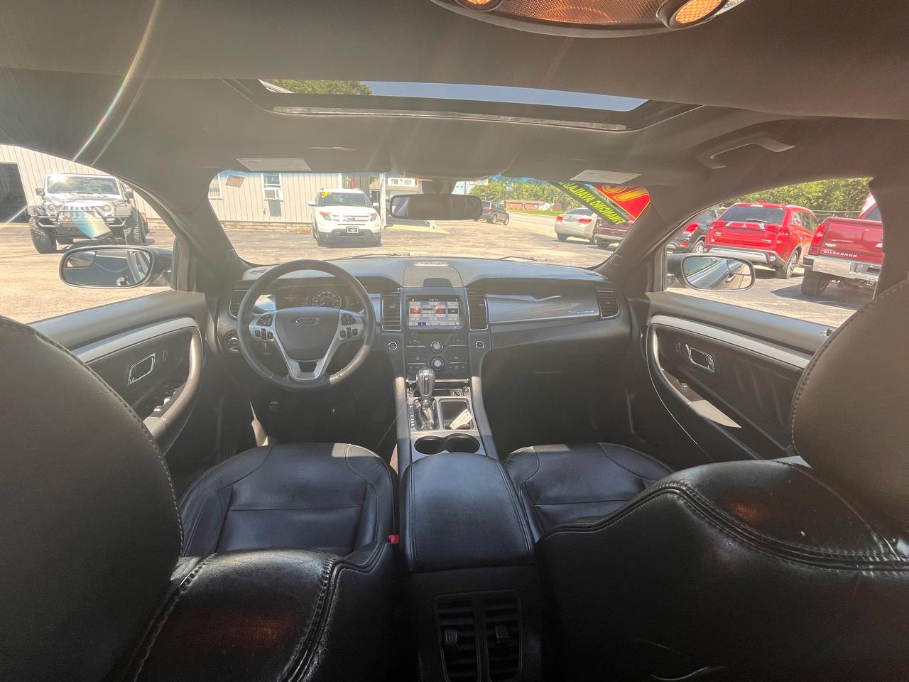 Ford Taurus SEL FWD 2018