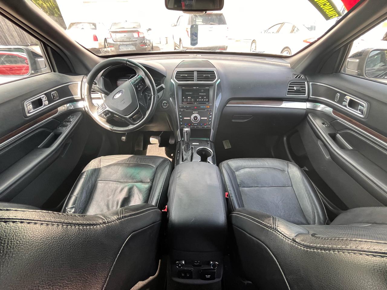 Ford Explorer Limited 4WD 2016
