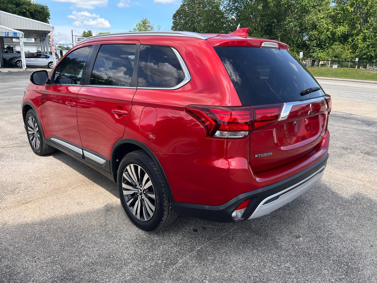 Mitsubishi Outlander SE 2WD 2019