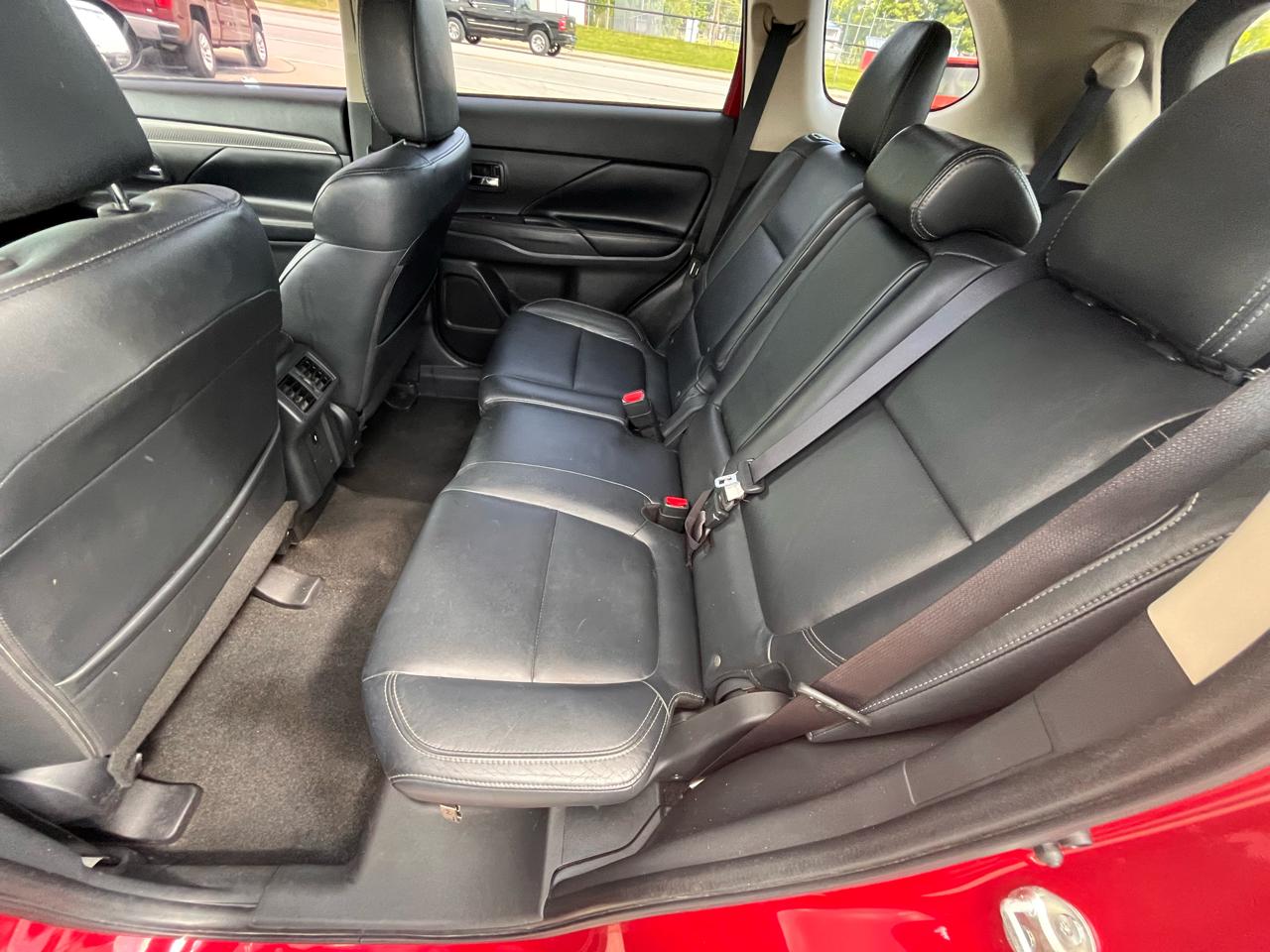 Mitsubishi Outlander SE 2WD 2019