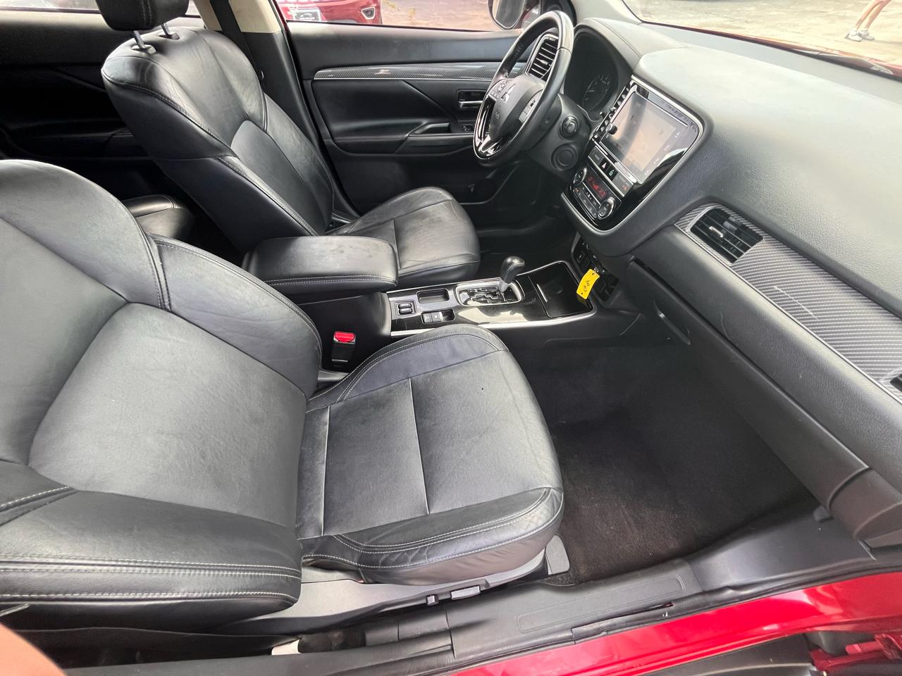 Mitsubishi Outlander SE 2WD 2019