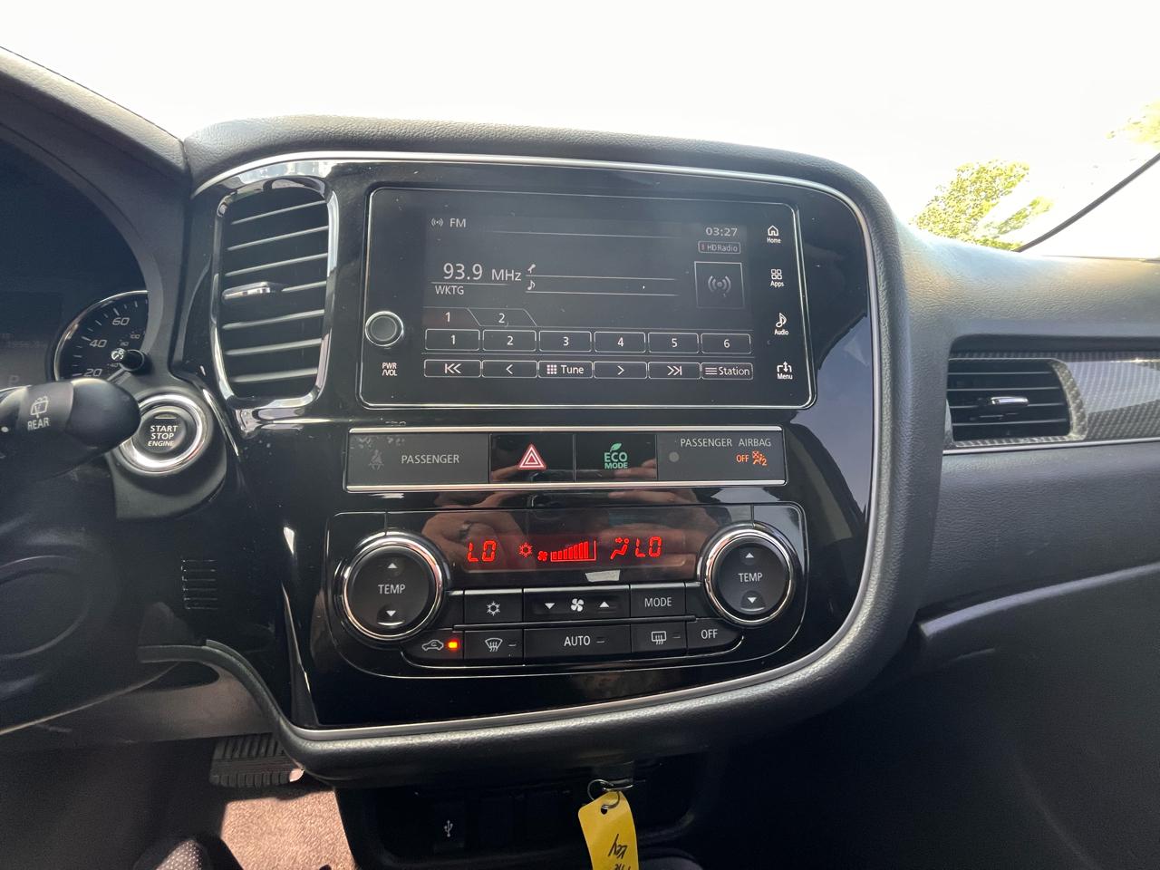 Mitsubishi Outlander SE 2WD 2019