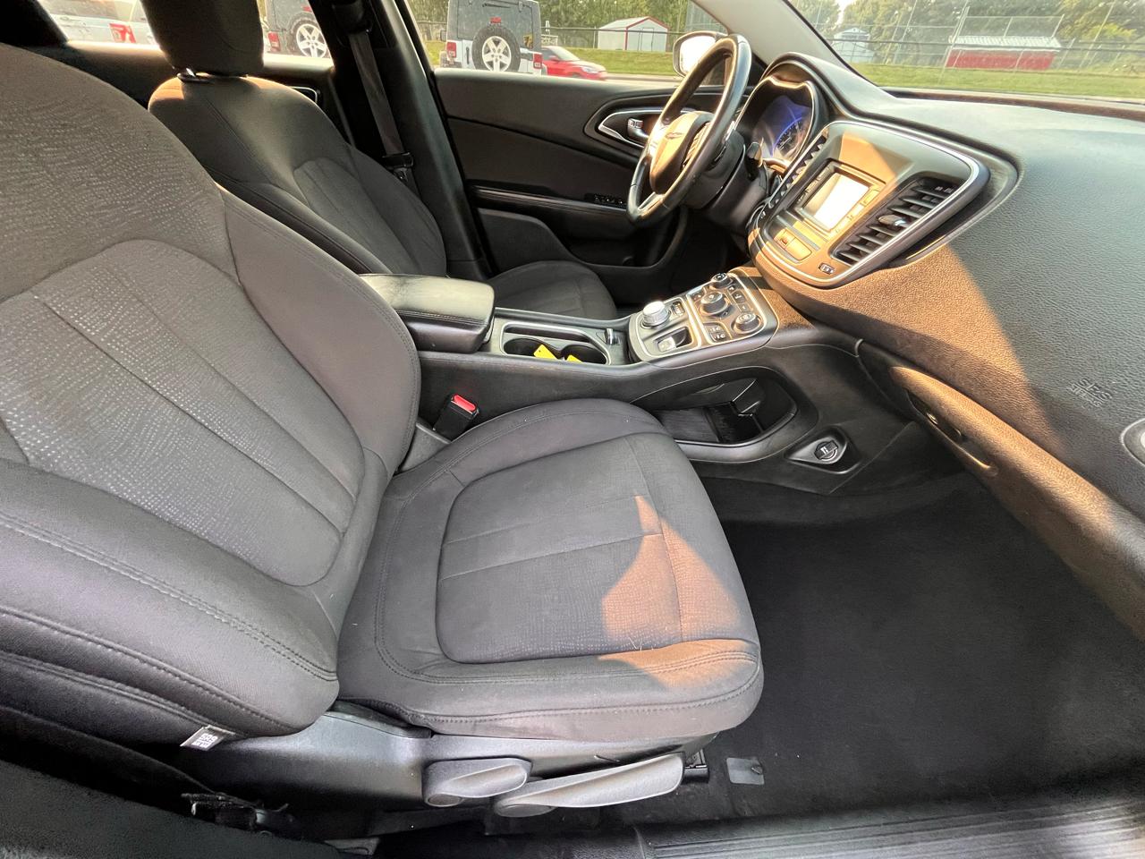 Chrysler 200 Limited 2015