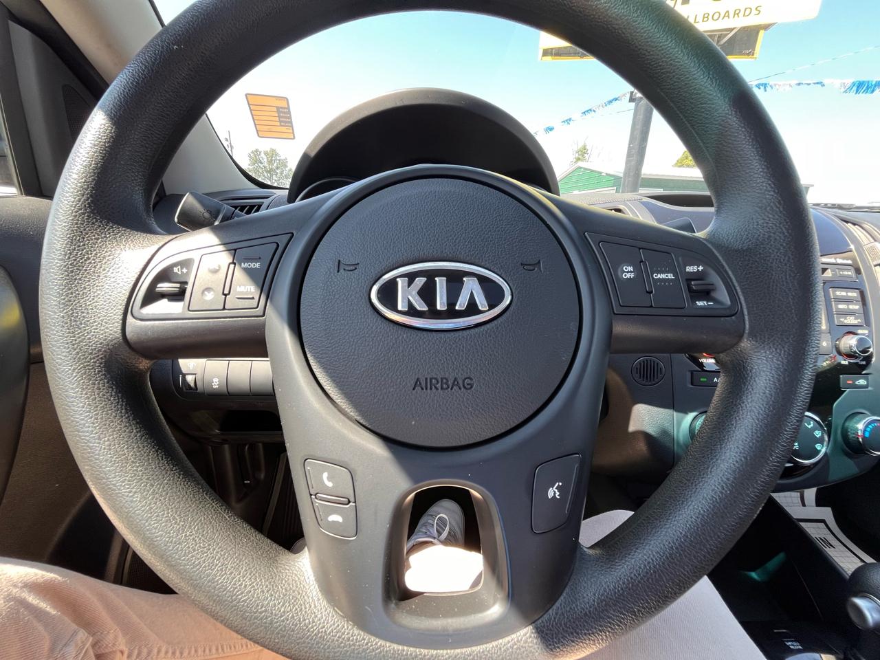 Kia Forte Koup EX 2011
