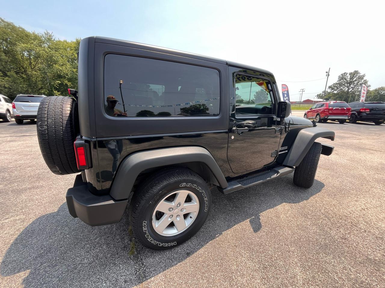 Jeep Wrangler Sport 4WD 2012