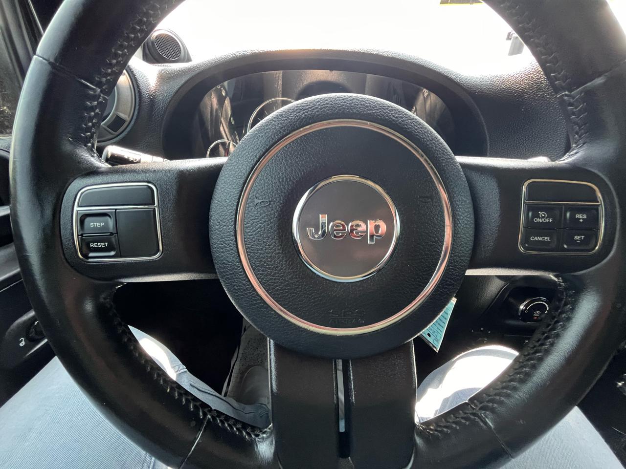 Jeep Wrangler Sport 4WD 2012
