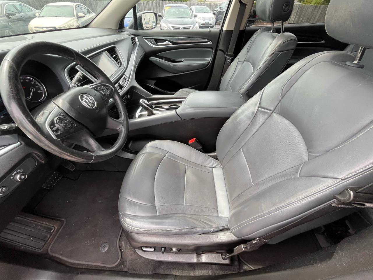 Buick Enclave Essence AWD 2019