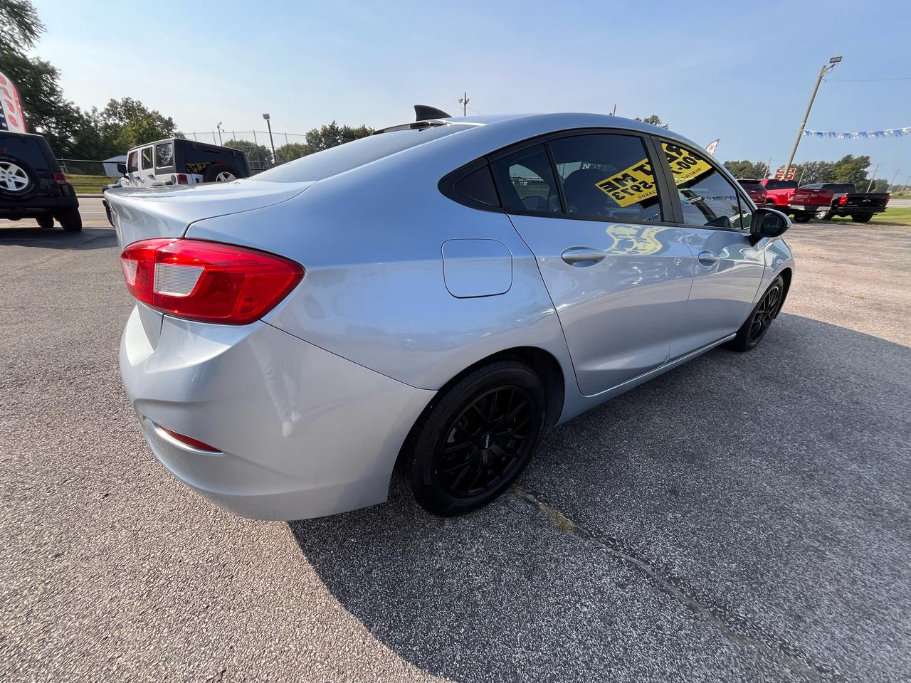 Chevrolet Cruze LS Auto 2017
