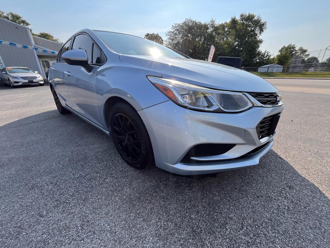 Chevrolet Cruze LS Auto 2017