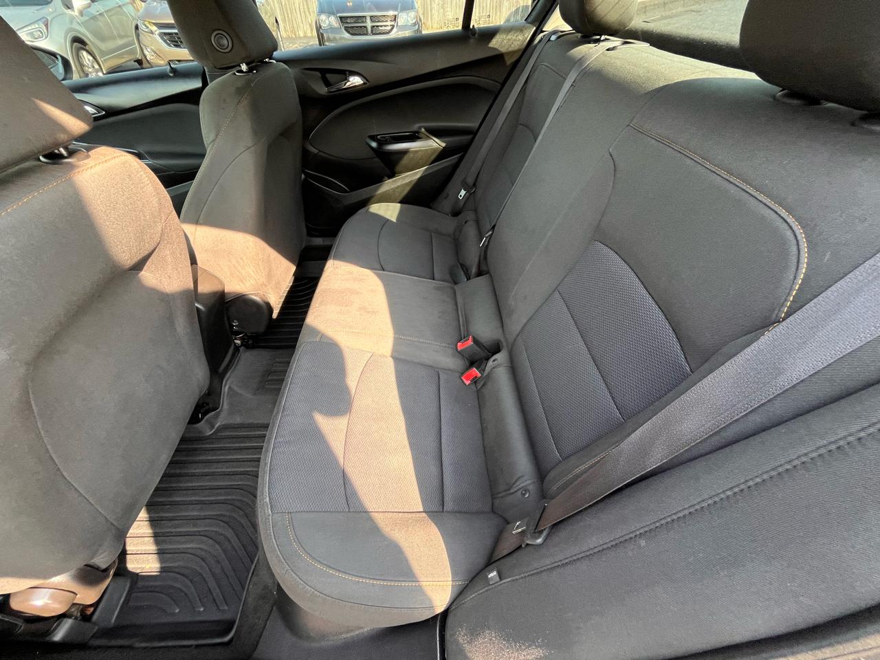 Chevrolet Cruze LS Auto 2017