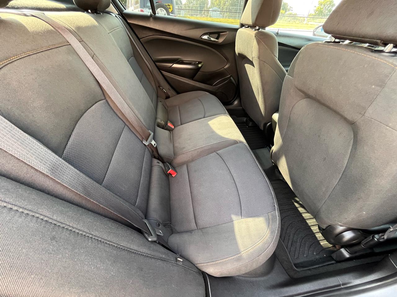 Chevrolet Cruze LS Auto 2017