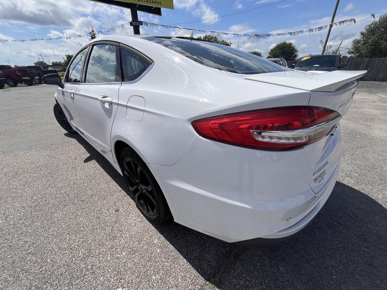 Ford Fusion SE 2020