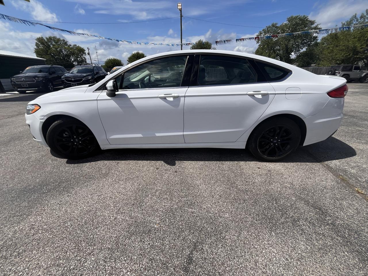Ford Fusion SE 2020