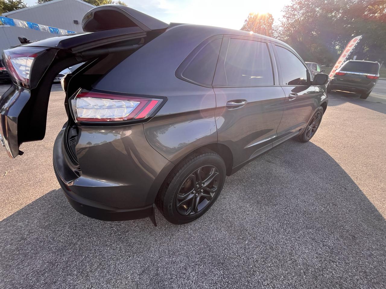 Ford Edge  2018