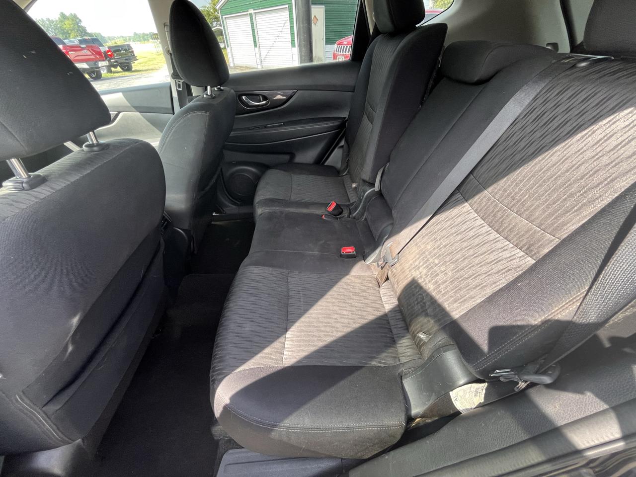 Nissan Rogue SV FWD 2018
