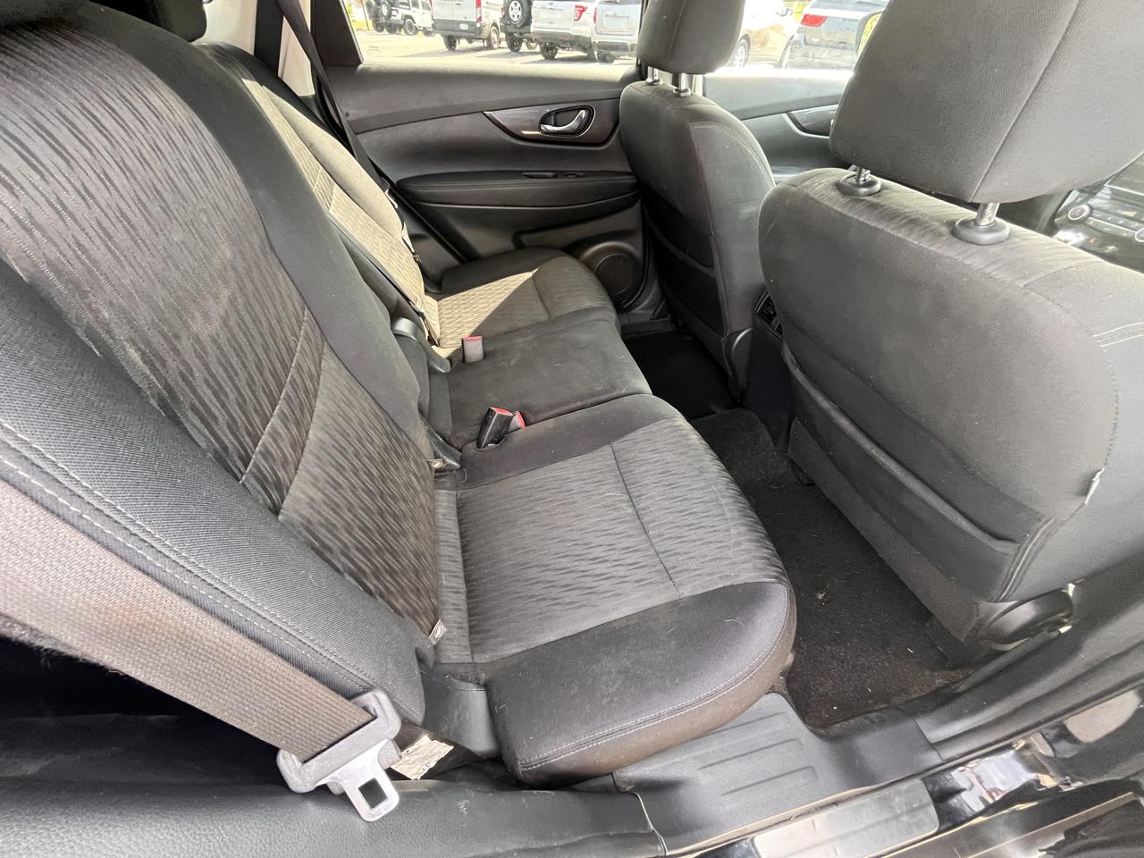Nissan Rogue SV FWD 2018