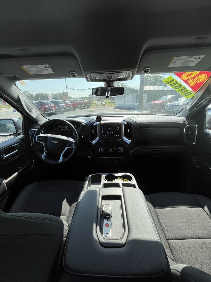 Chevrolet Silverado 1500 LT Crew Cab 4WD 2020