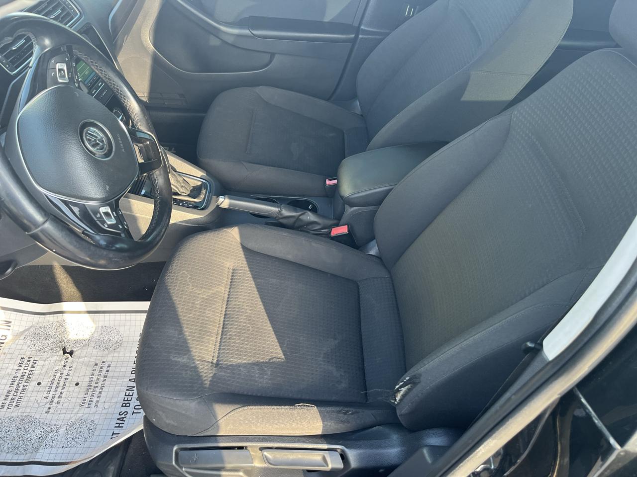 Volkswagen Jetta TDI S 6A 2015