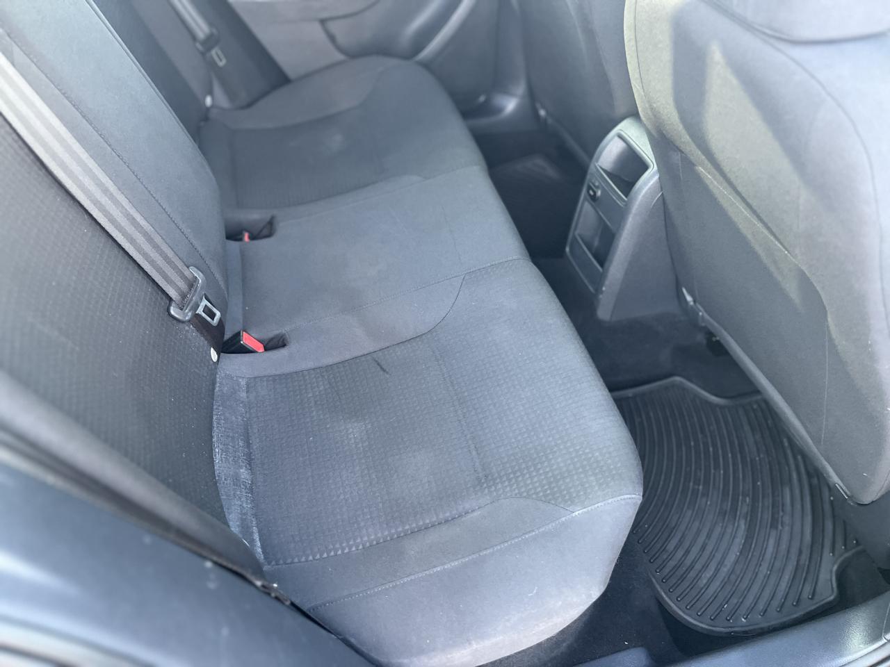 Volkswagen Jetta TDI S 6A 2015