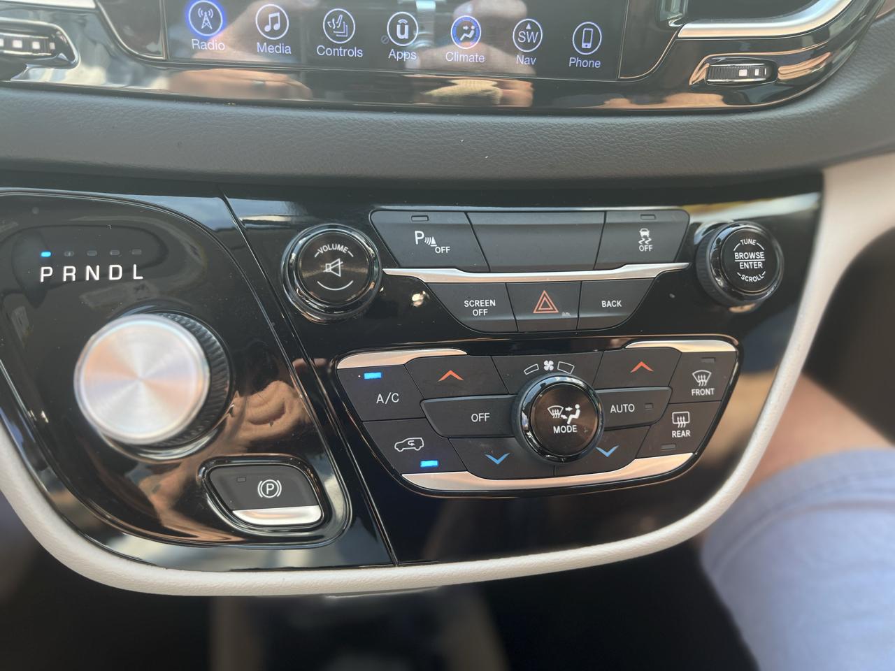 Chrysler Pacifica Touring-L Plus 2017