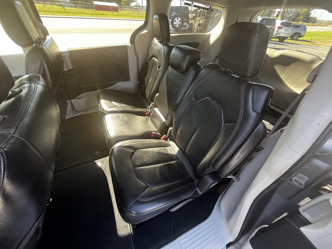 Chrysler Pacifica Touring-L 2018