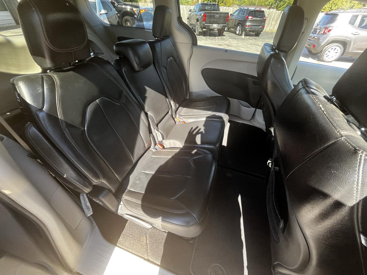 Chrysler Pacifica Touring-L 2018