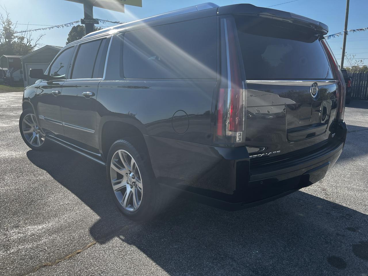 Cadillac Escalade ESV Premium 4WD 2015