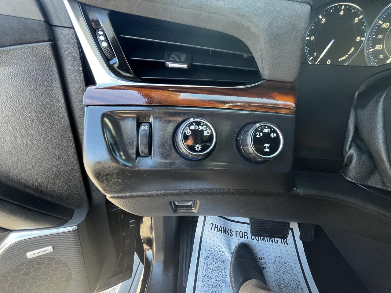 Cadillac Escalade ESV Premium 4WD 2015