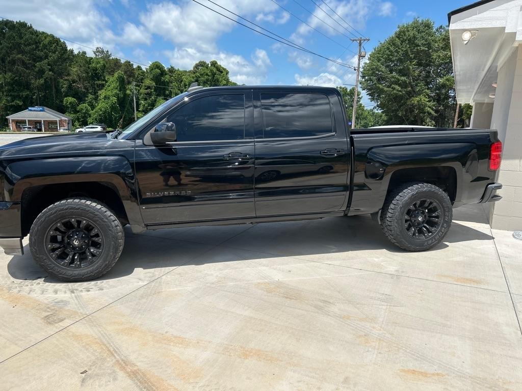 2017 Chevrolet Silverado 1500 LT Crew Cab 4WD
