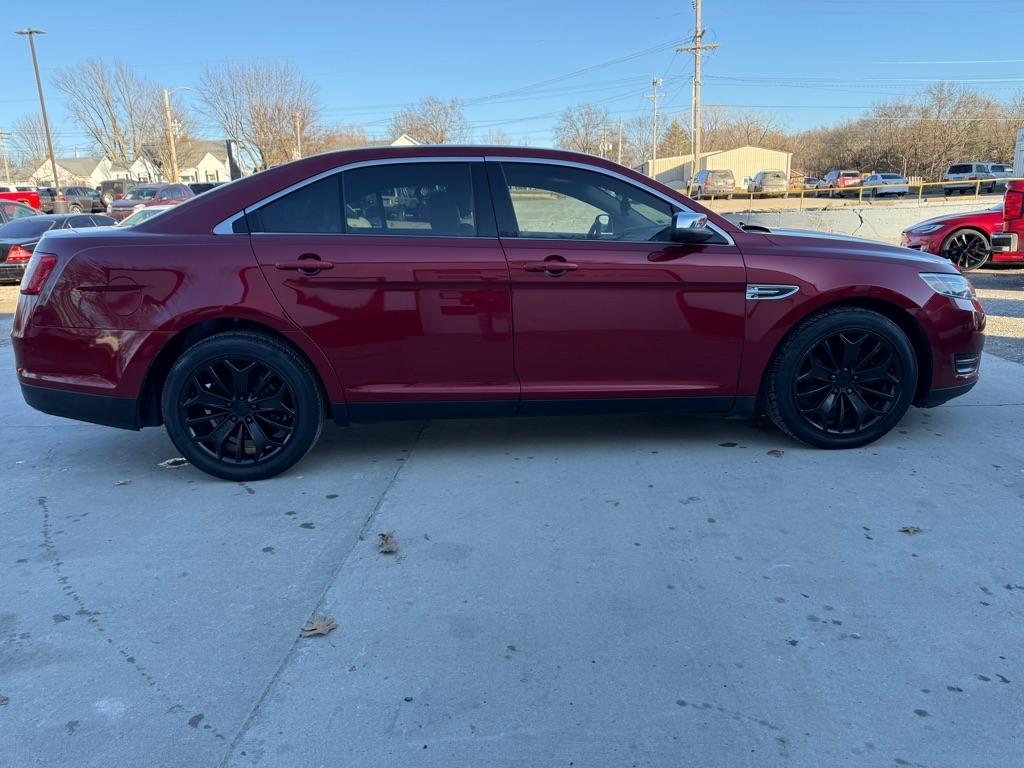 Ford Taurus Limited FWD 2015