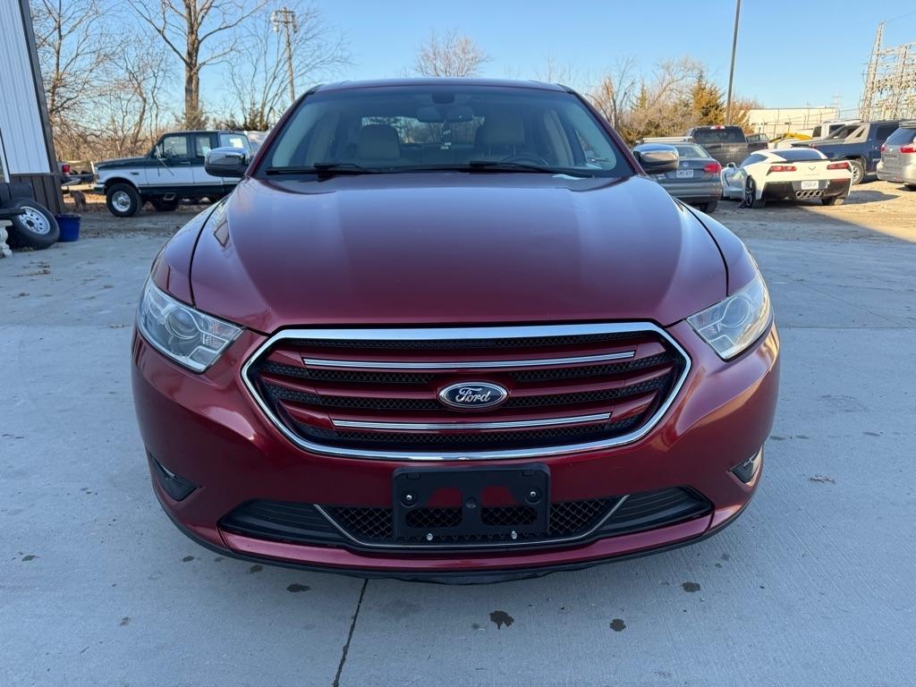 Ford Taurus Limited FWD 2015