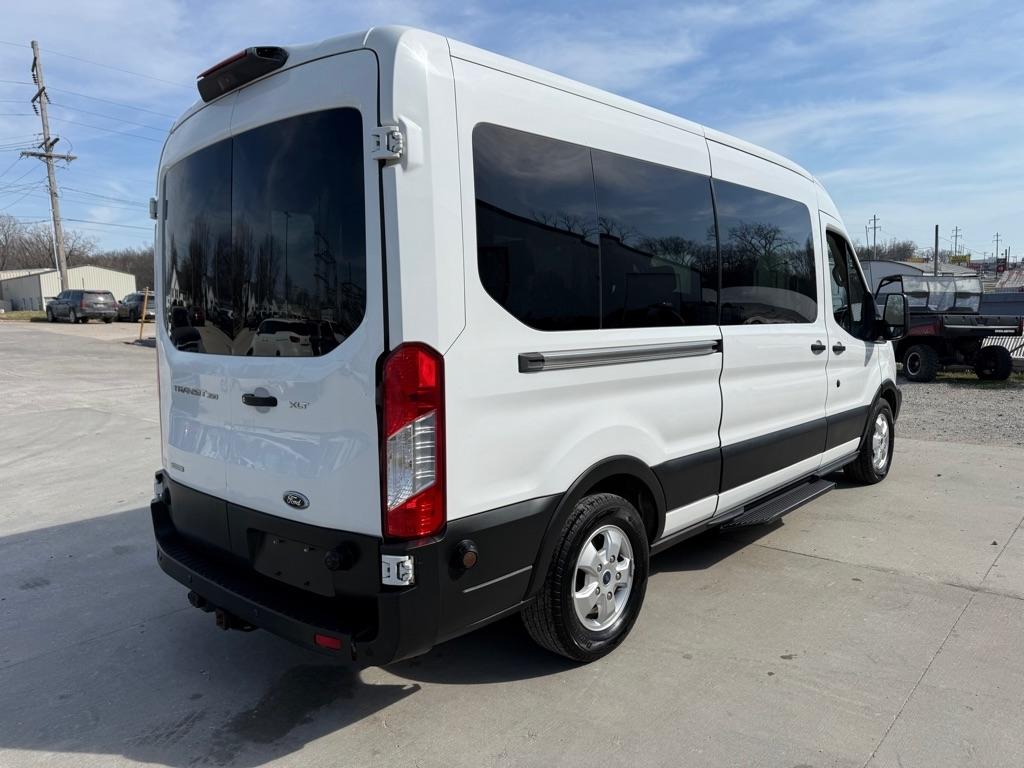 Ford Transit 350 Wagon Med. Roof XL w/Sliding Pass. 148-in. WB 2019