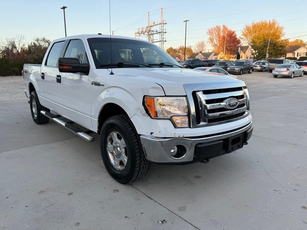 Ford F-150 XL SuperCrew 5.5-ft. Bed 4WD 2010