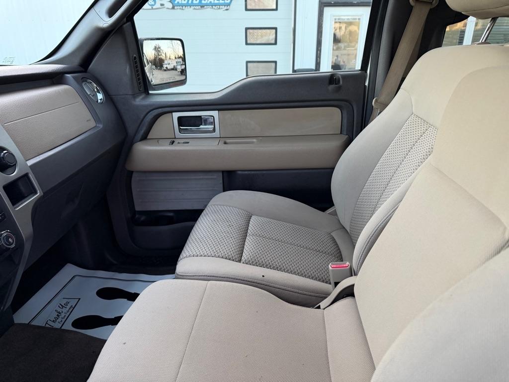 Ford F-150 XL SuperCrew 5.5-ft. Bed 4WD 2010