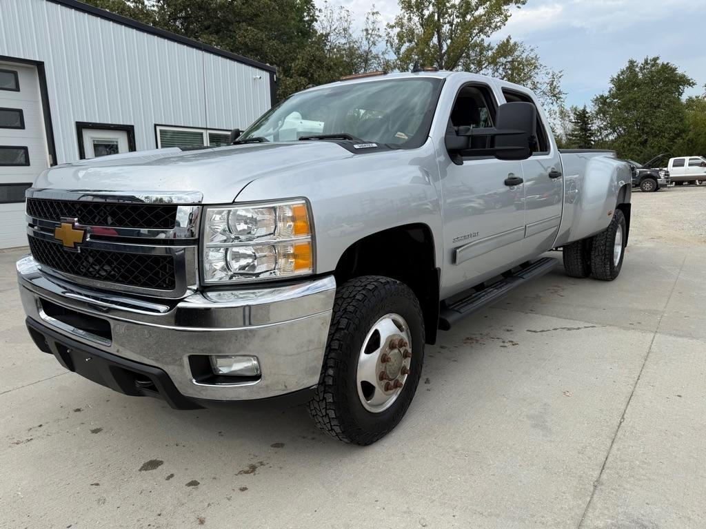 Chevrolet Silverado 3500HD LT Crew Cab 4WD 2012