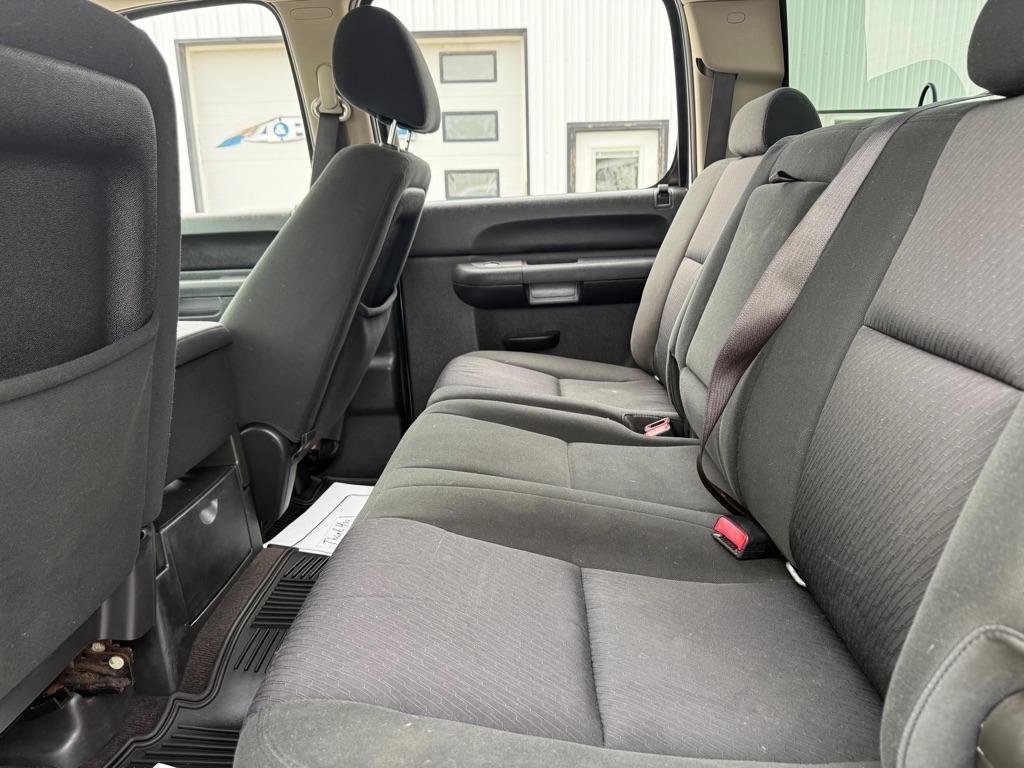 Chevrolet Silverado 3500HD LT Crew Cab 4WD 2012