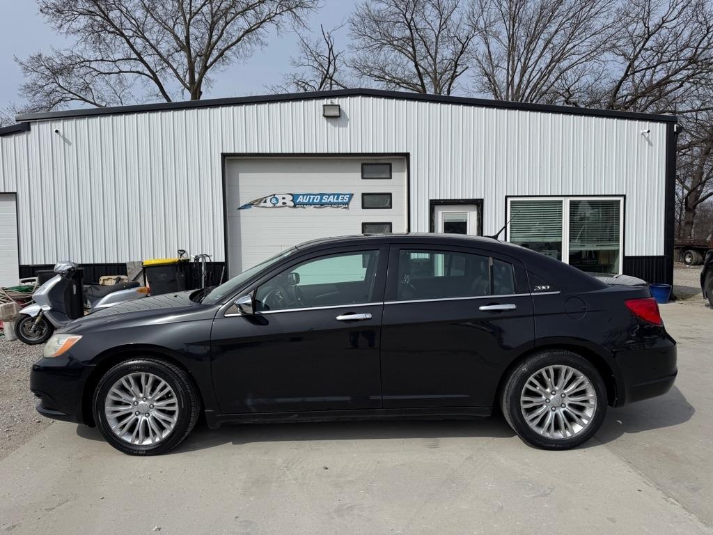 2011 Chrysler 200 Limited