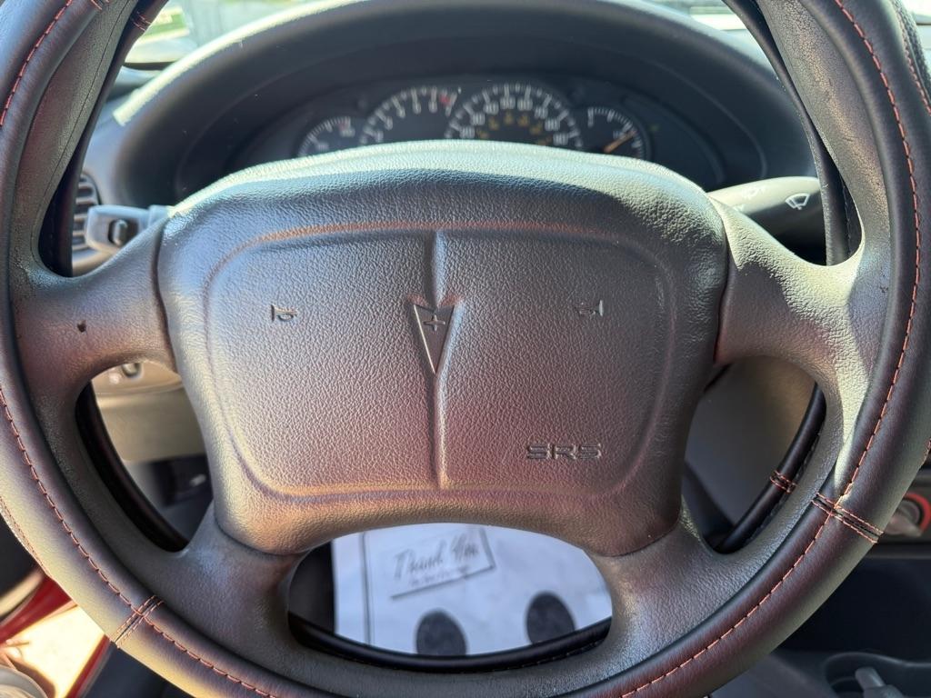 Pontiac Sunfire SE coupe 2000
